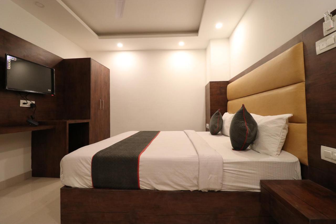 Hotel Tark Inn Near Igi Airport New Delhi Exterior photo