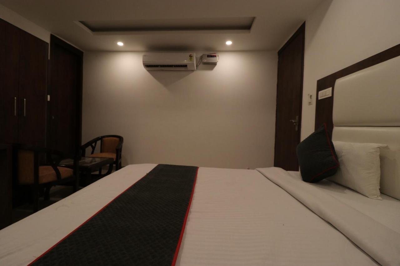 Hotel Tark Inn Near Igi Airport New Delhi Exterior photo